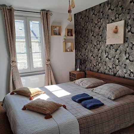 Atypique Saumur 80 M2 Joli Appartement 2 A 7 Pers Familial Renove Entier 3 Chambres Hyper Centre Exterior photo