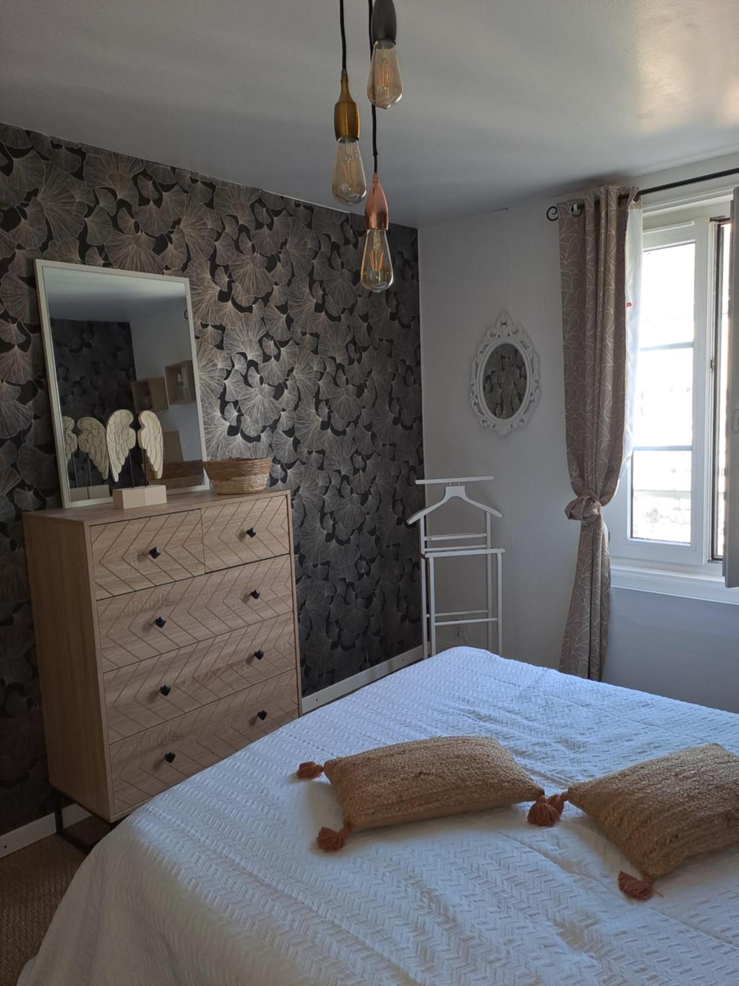 Atypique Saumur 80 M2 Joli Appartement 2 A 7 Pers Familial Renove Entier 3 Chambres Hyper Centre Exterior photo